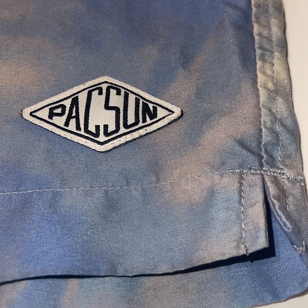 PAC SUN NWOT Men’s Blue/Cream Swim Board Shorts With Draw String Ties Size Small